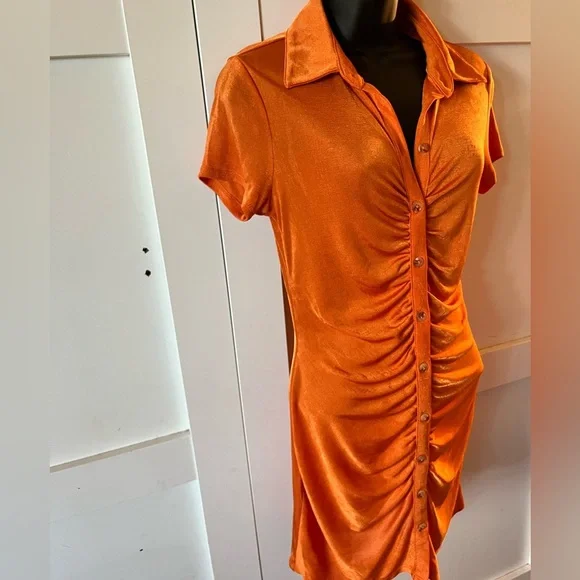 Orange Ruched Button-Up Dress - Picture 4 of 5